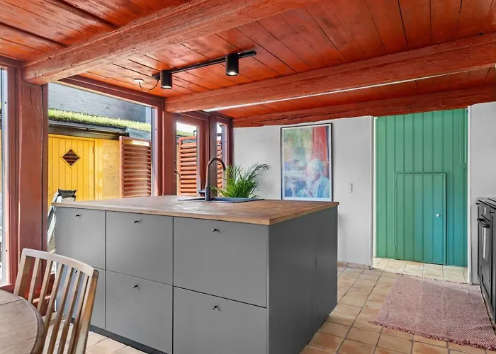 Gaby - 250m From The Sea By Interhome